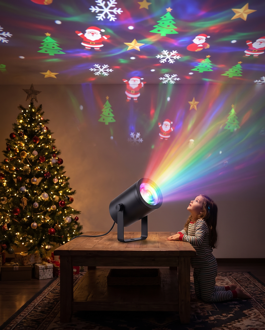 Proyector navideño LED sobre la mesa de centro llenando el techo de figuras de Navidad